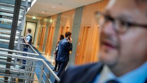 Bundestag: Durchsuchungen bei AfD-Abgeordnetem Bystron
