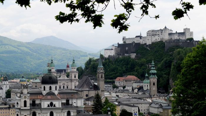 Land Salzburg: Busse und Bahnen attraktiver für Touristen?