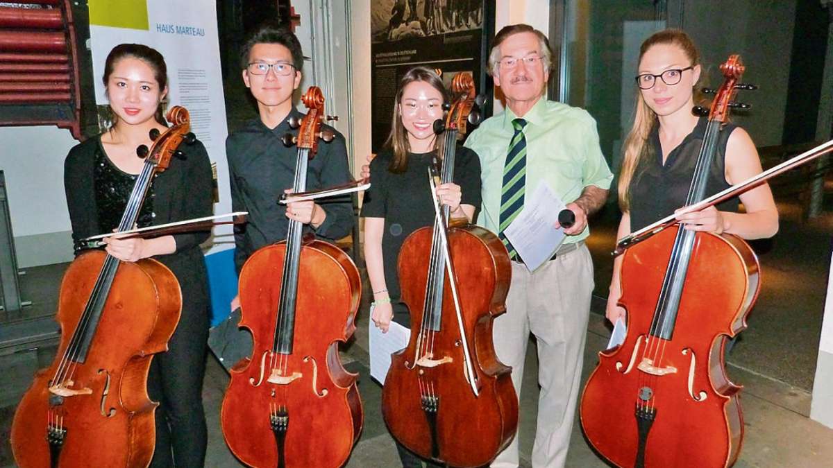 Kulmbach: Cello-Klänge im Lokschuppen