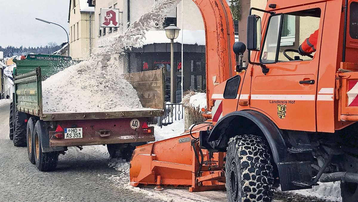 Münchberg: Stammbacher Straßen vom Schnee befreit
