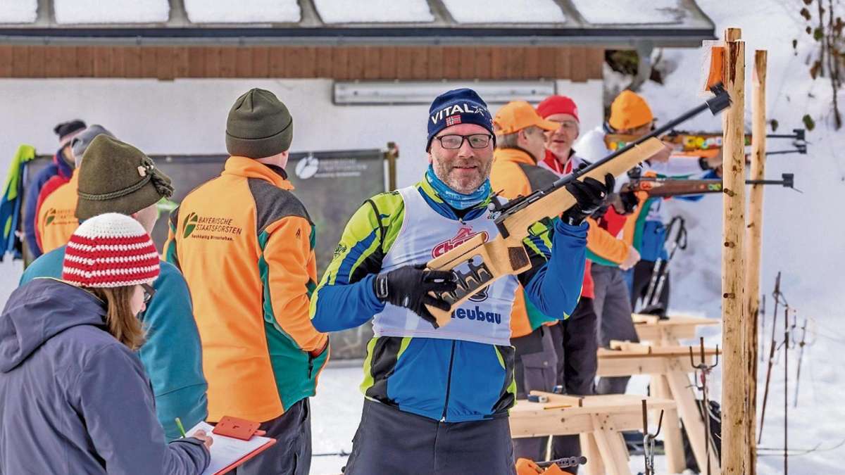 Fichtelgebirge: Förster messen sich im Biathlon