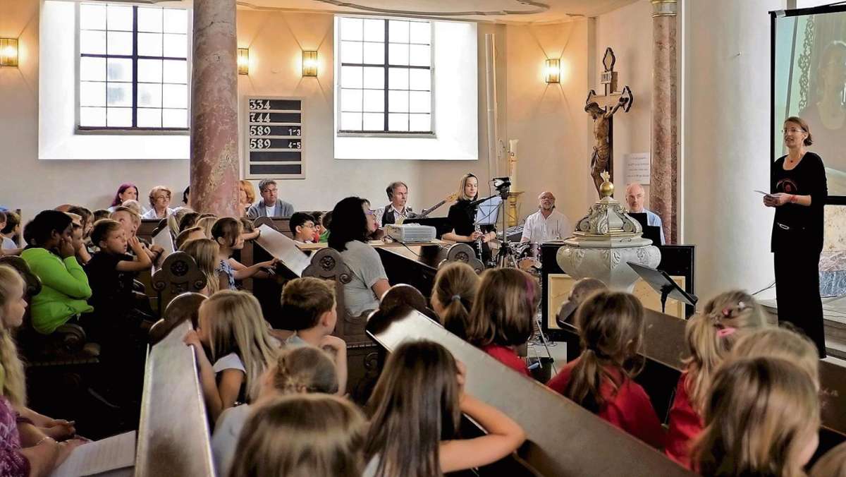 Kunst und Kultur: Kinder bringen Rhythmus in Reformation