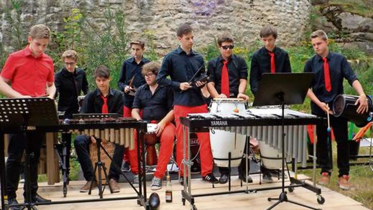 Marktredwitz: Junge Musiker zünden Rhythmusfeuerwerke