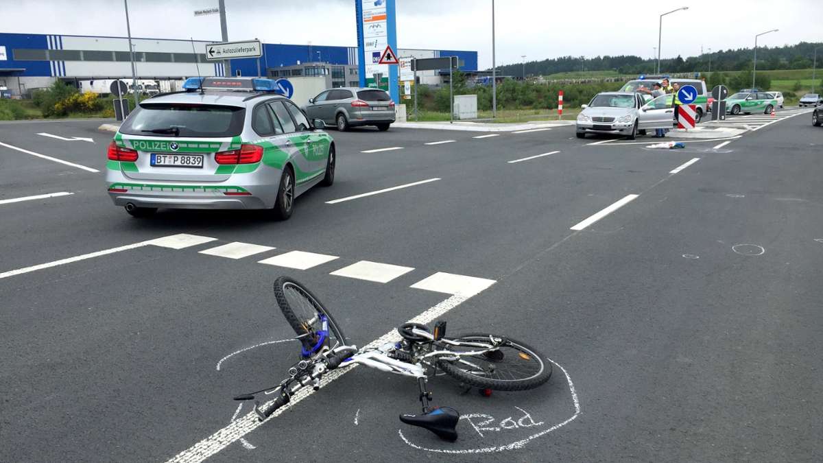 Hof: Radlerin bei Unfall schwer verletzt