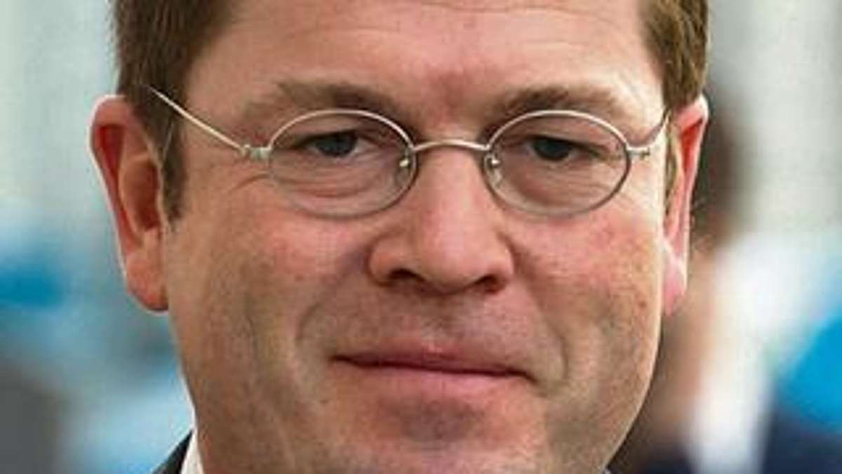 Länderspiegel: Spekulation über Rückkehr Guttenbergs