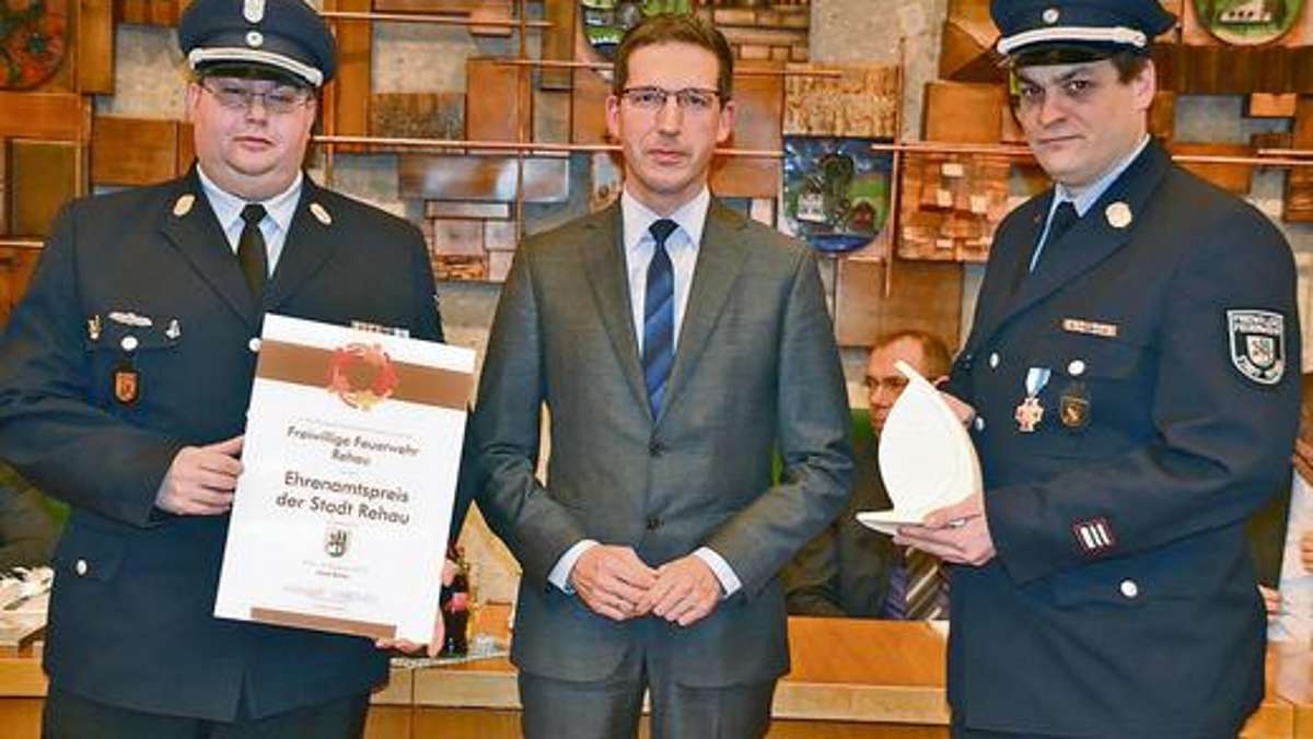 Rehau: Ehrenamtspreis geht an die Feuerwehr