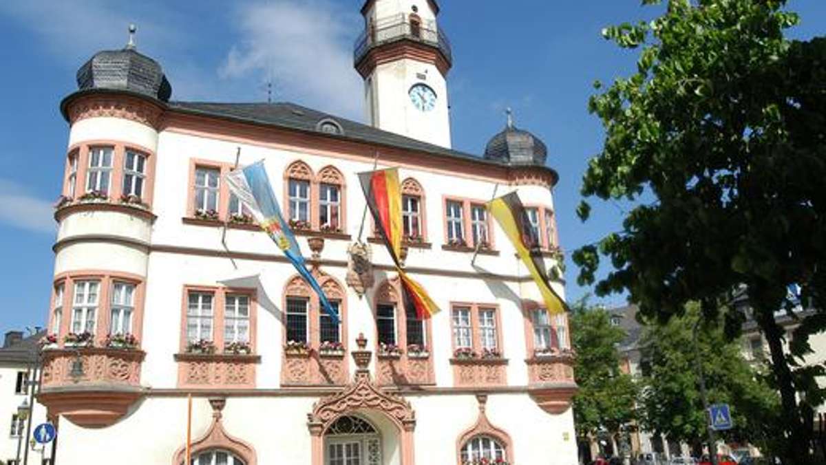 Hof: Neue Situation beim Thema Rathaus-Anbau