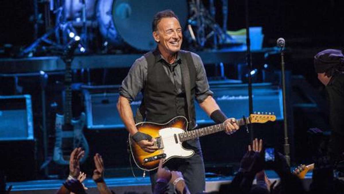 Kunst und Kultur: Bruce Springsteen spielte Geheimkonzert für Obama-Angestellte