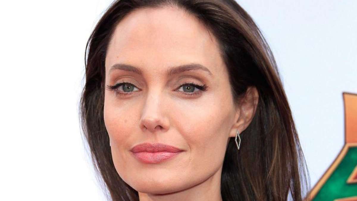 Kunst und Kultur: Angelina Jolie stellt neuen Kriegsfilm in Kambodscha vor