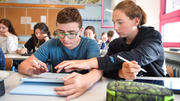 Tablet statt Heft: Selb testet Schule der Zukunft