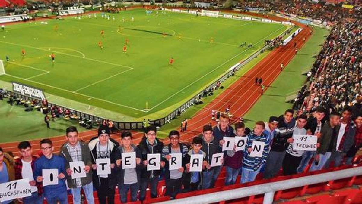Regionalsport: Hofer Jungs setzen Zeichen gegen Rassismus
