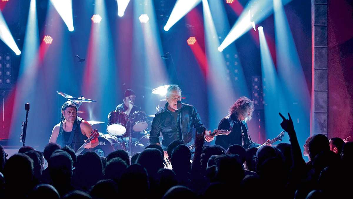 Kunst und Kultur: Metallica stürmen die Charts