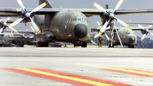 Kritik an Flughafen und Bundeswehr  blitzt ab