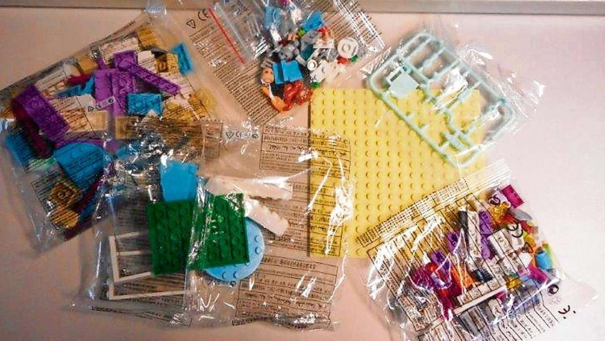 Marktredwitz: Zöllner stellen Lego und Potenzmittel sicher