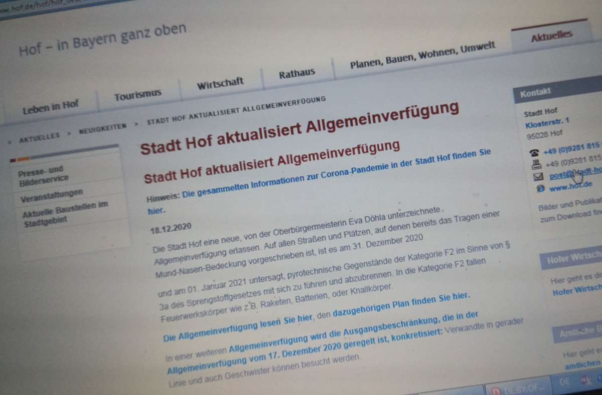 Die Homepage der Stadt Hof – die Piraten kritisieren, dass die Allgemeinverfügung nicht klar kommuniziert wurde. Foto: Ertel