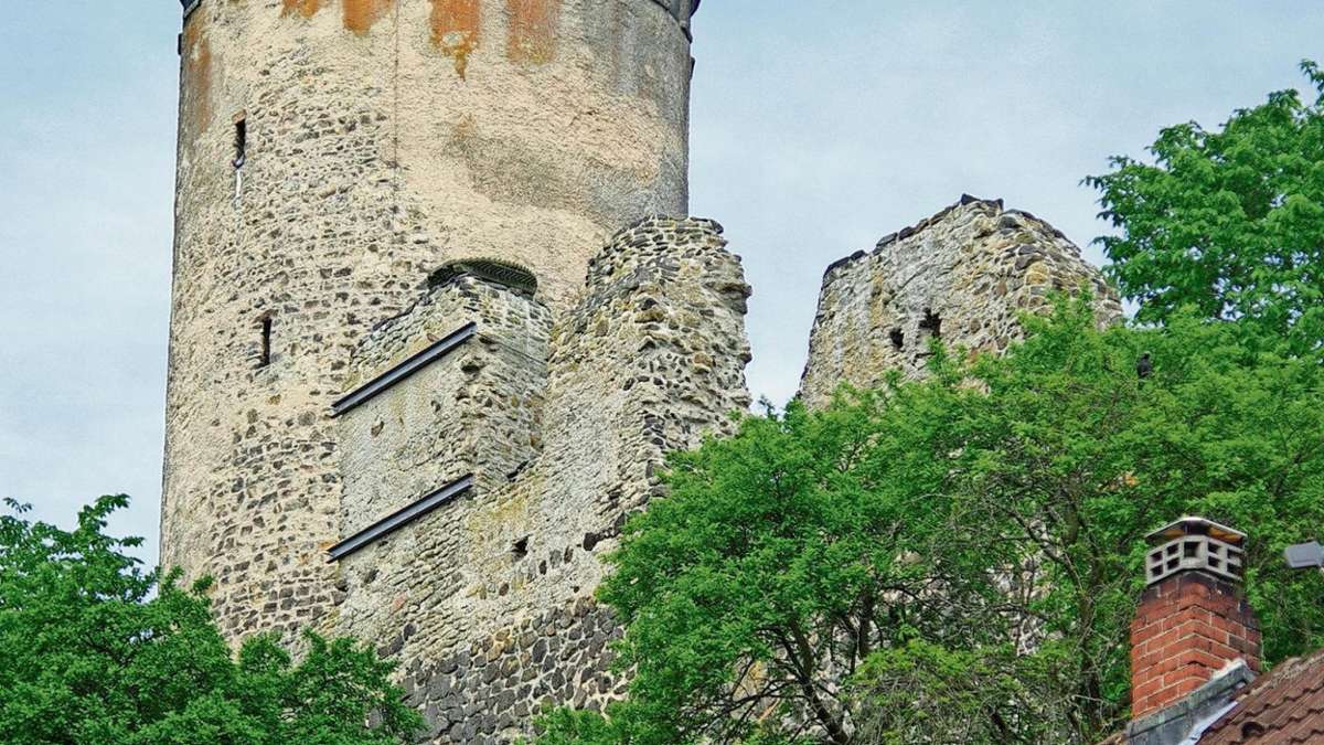 Thierstein: Bauamt saniert Burg in Thierstein