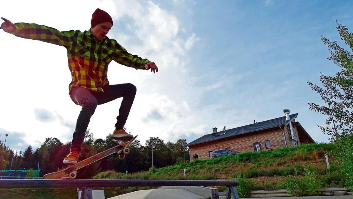 Naila: Skater fliegen auf ihren Park