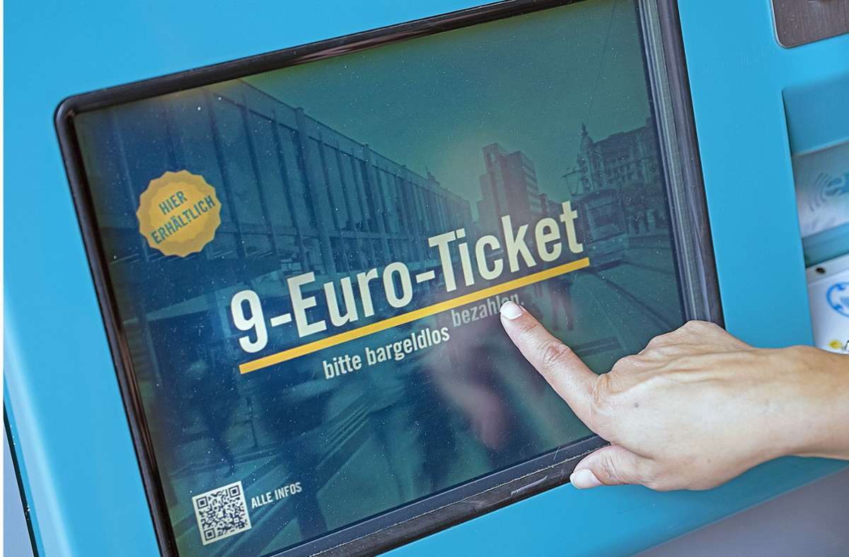 Im Hofer Landbus zahltman den regulären Tarif, denn das Neun-Euro-Ticket gilt hier nicht. Foto: dpa/Boris/ Roessler