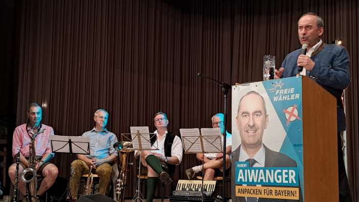Aiwanger in Marktredwitz bejubelt: Wir sind die Anti-Grünen