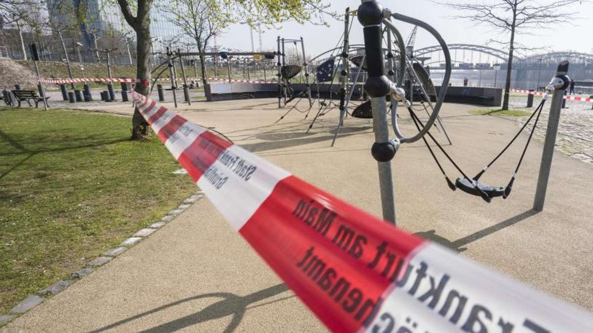 Münchberg: Corona-Beschränkung: Polizei verweist Jugendliche von Spielplatz
