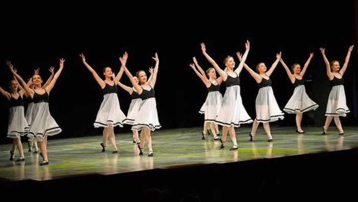 Ballett in Selb: Wettkämpfer voll Eleganz und Anmut