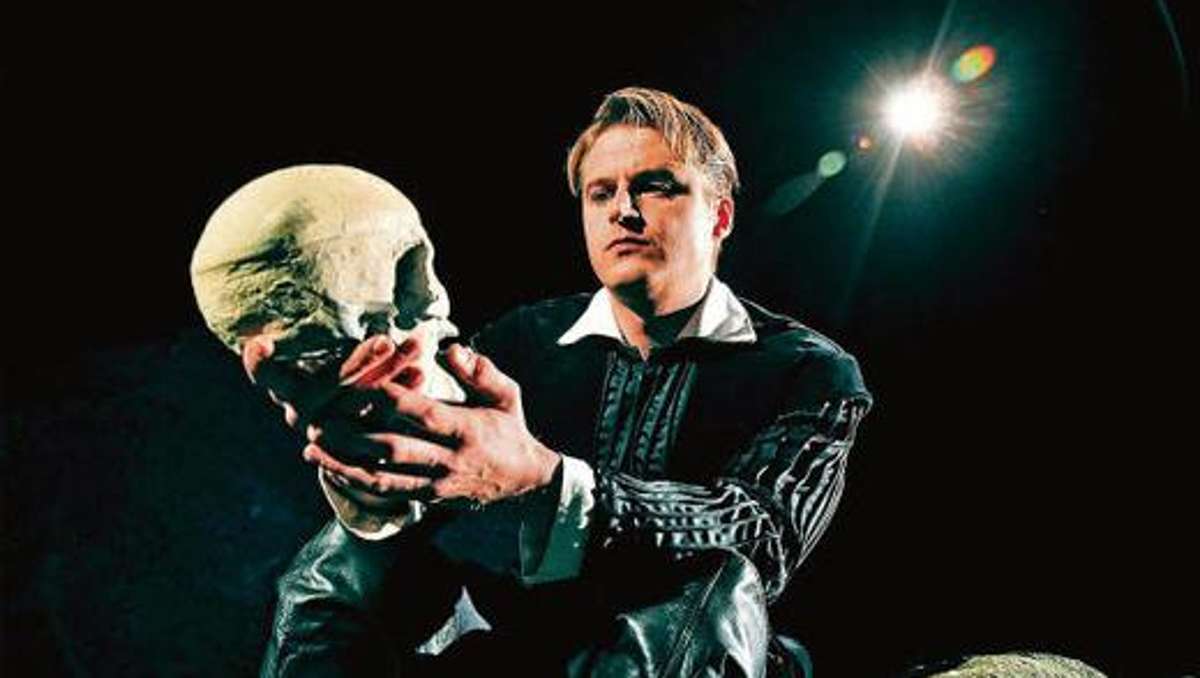 Kunst und Kultur: Naturbühne zeigt Hamlet, Sams und Kokosnuss-Ritter