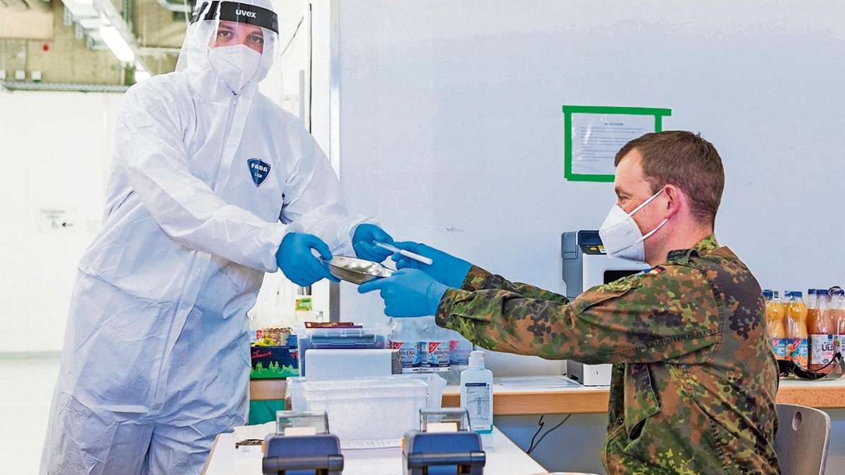 Hof: Bundeswehr hilft bei Teststelle in Hof