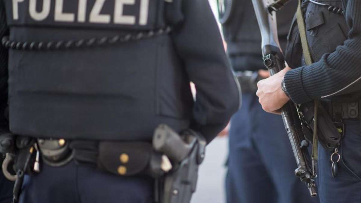 A 9/Münchberg: U-Haft: Busreisender mit halbem Kilo Drogen an A 9 erwischt