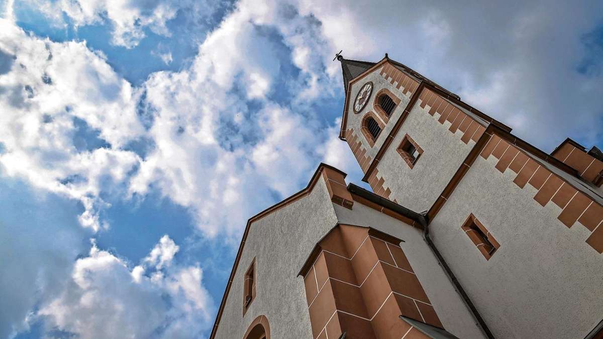 Arzberg: Kirche erhofft Weihnachtswunder