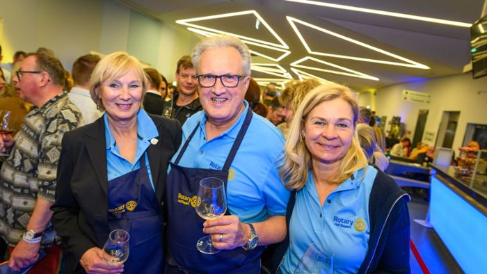 Rotary Club Hof-Bayern: Spenden   der Hofer Weinmesse