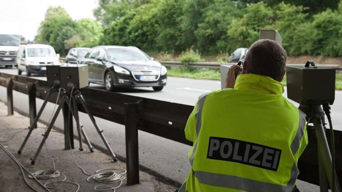 Länderspiegel: Erwischt: Autofahrer rast mit Tempo 100 an Kindergarten vorbei