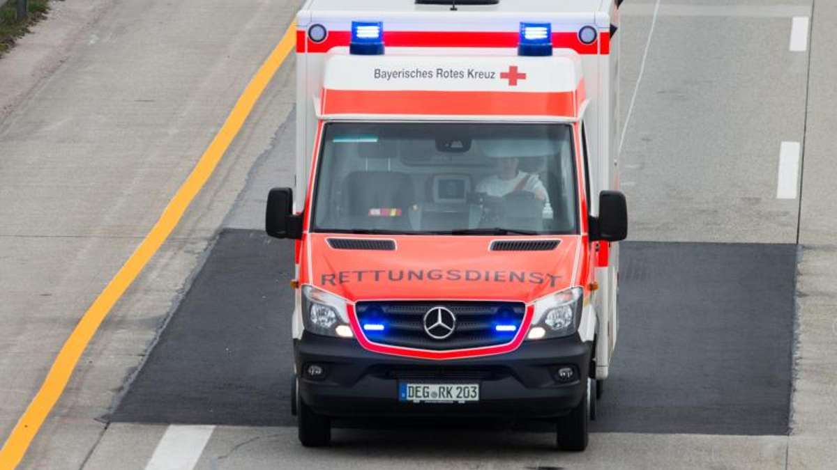 Kulmbach: Patient mit Drehleiter gerettet
