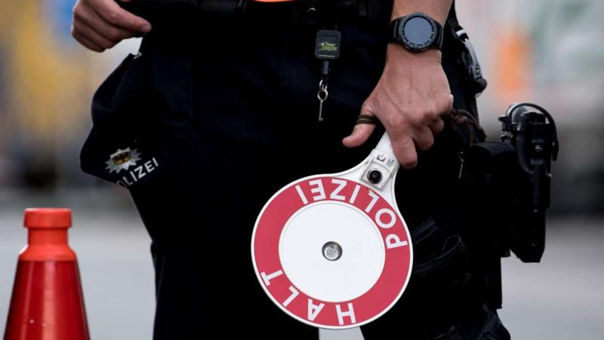 Berg: Polizei stoppt rasenden Sattelzug