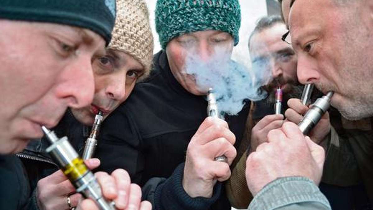 Hof: Viel Rauch um E-Zigarette