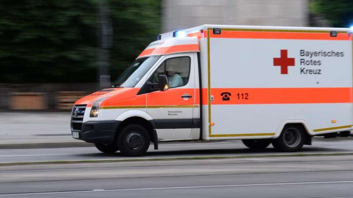 Arzberg: Streit mit Messer endet im Krankenhaus