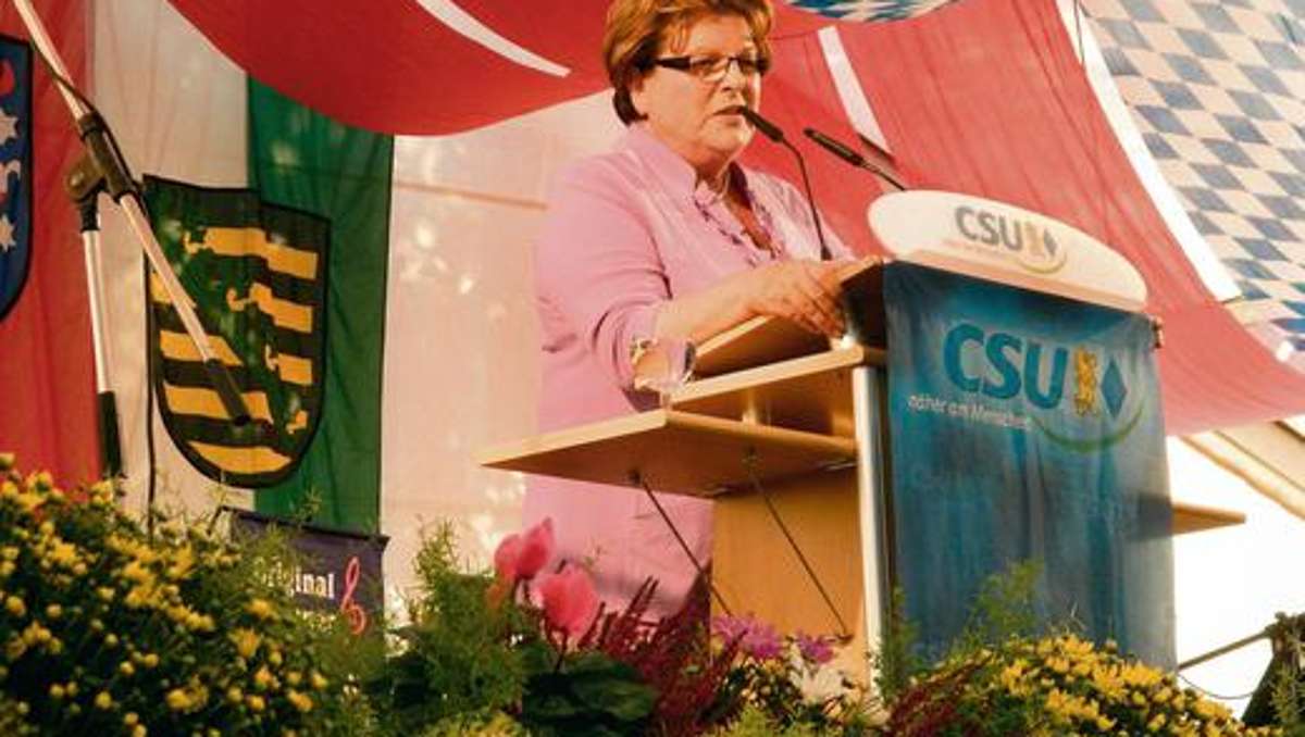 Hof: Union lobt ihre Verdienste um deutsche Einheit