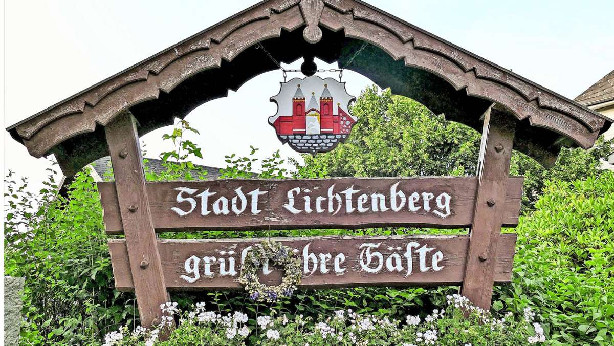 Aus dem Stadtrat: Lichtenberg  erhält  neue Begrüßungstafeln