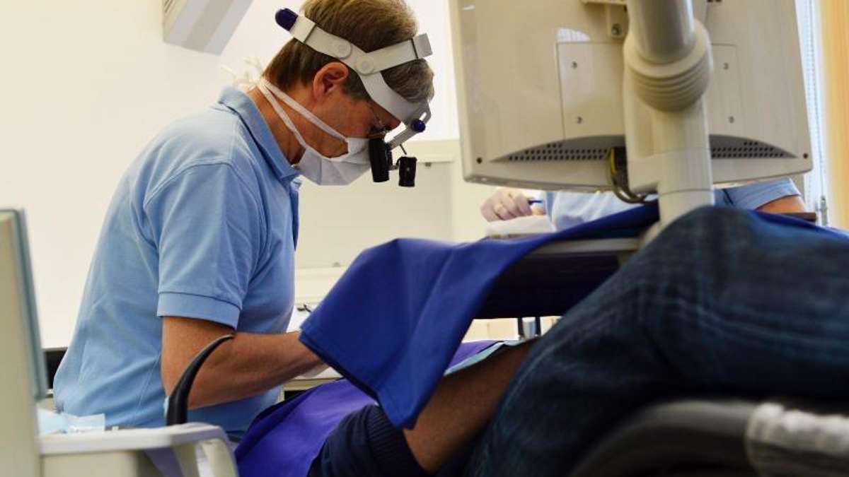 Hof: Zahnarzt fordert Notdienst