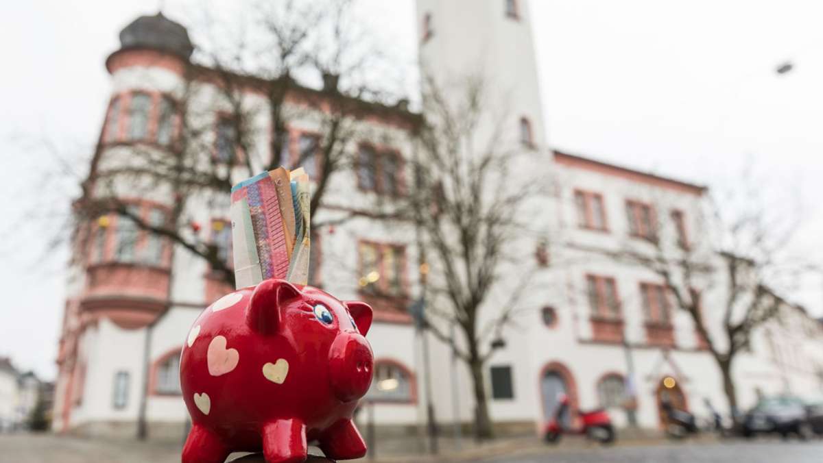 Kein Personal in Bayreuth: Hofer Haushalt nicht vor Juni genehmigt