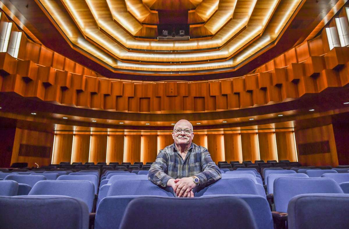 Vierzig Jahre war Hans-Peter Goritzka im Kulturamt für das Programm im Rosenthal-Theater verantwortlich. Am 31. März beendet er sein Engagement und geht in den Ruhestand. Foto: /Florian Miedl