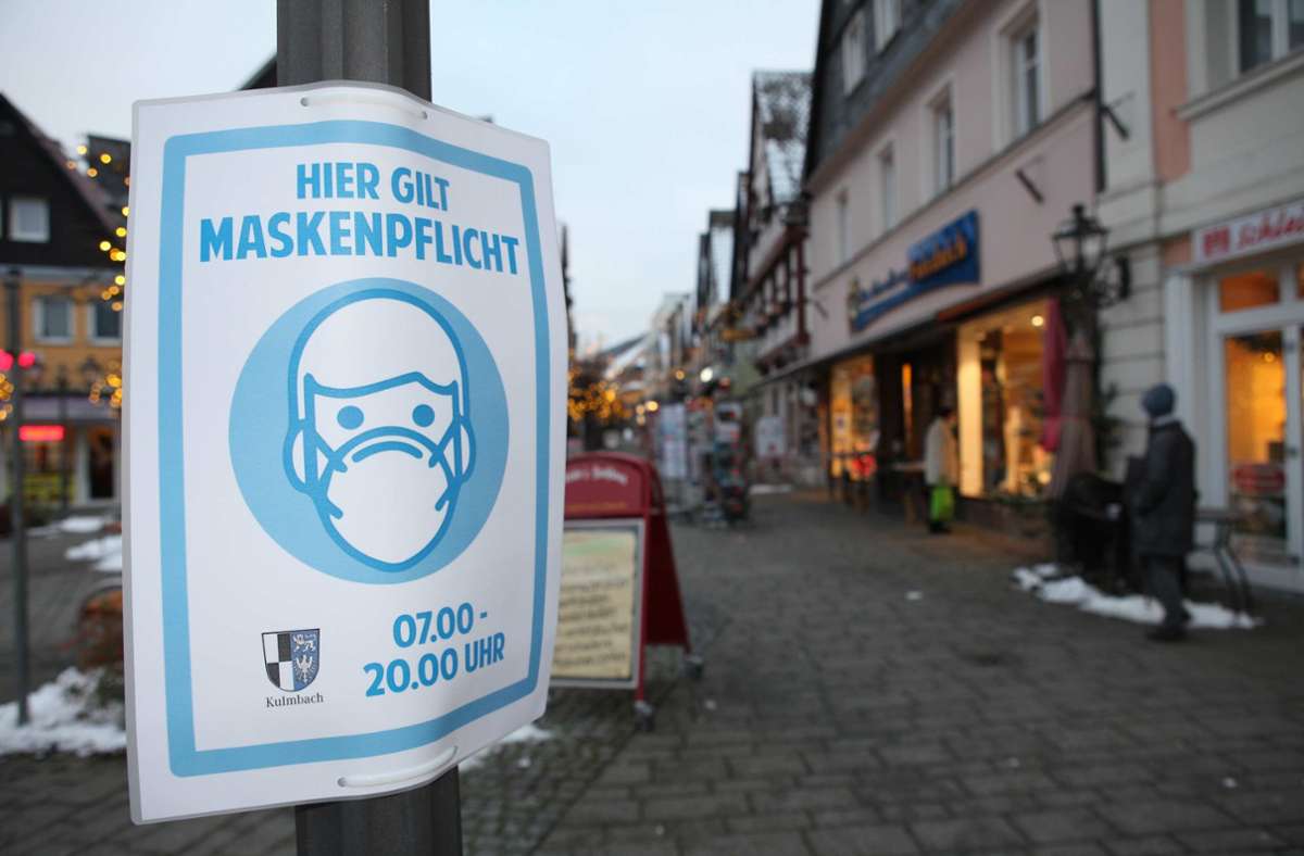 Die Maskenpflicht in der Kulmbacher Innenstadt ist ein weiteres Mal verlängert worden. Foto: /Gabriele Fölsche