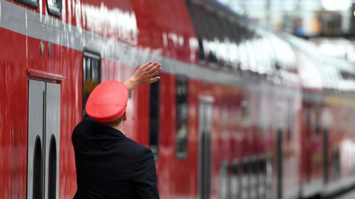 Hof: Bahn-Umleitung dauert acht Wochen