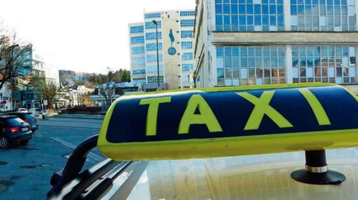Kulmbach: Mindestlohn bremst Taxifahrer aus