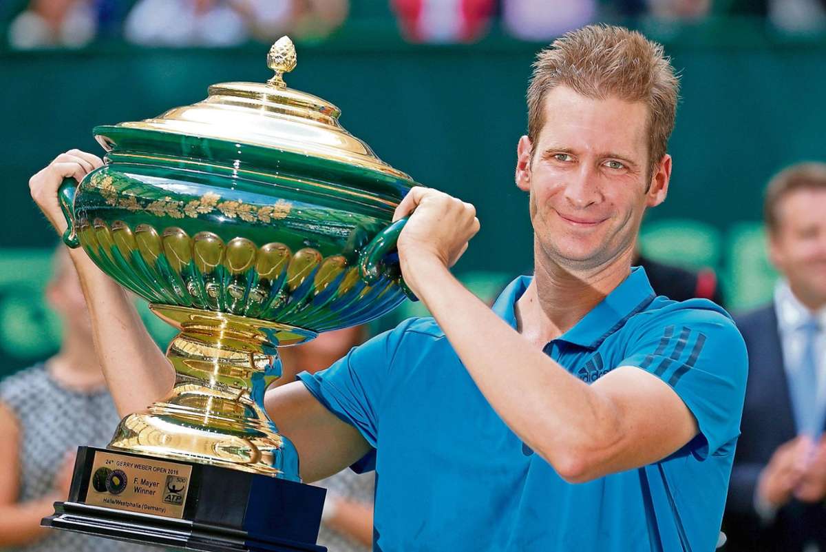 Größter Erfolg: Im Jahr 2016 siegte Florian Mayer bei den Gerry-Weber-Open, die 2019 in Noventi Open umgetauft wurden. Foto: Friso Gentsch/dpa