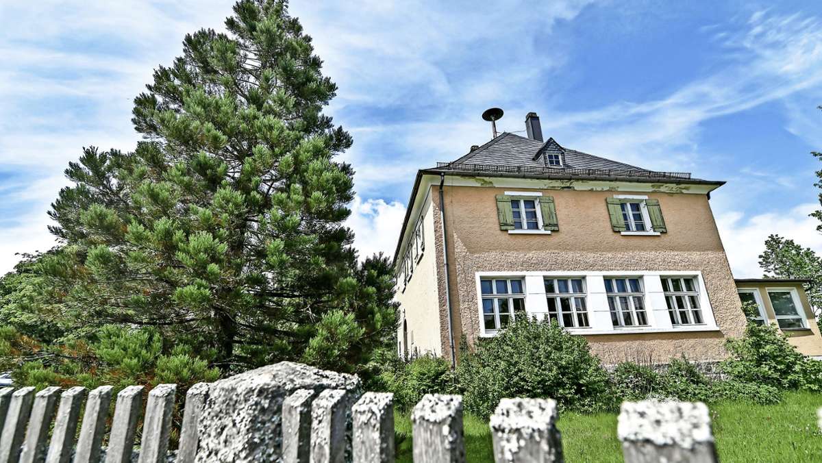 Tröstau: Neue Chance für altes Schulhaus in Leupoldsdorf