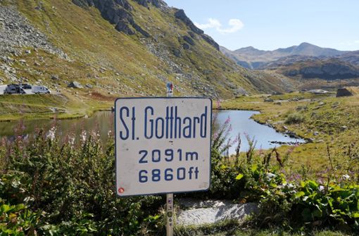 Der Gotthardpass (italienisch „Passo del San Gottardo“) war vom Mittelalter an bis zum Bau der Eisenbahn- und Autobahntunnel eine der wichtigen Nord-Süd-Verbindungen über die Alpen. Foto: Imago/Manuel Geisser