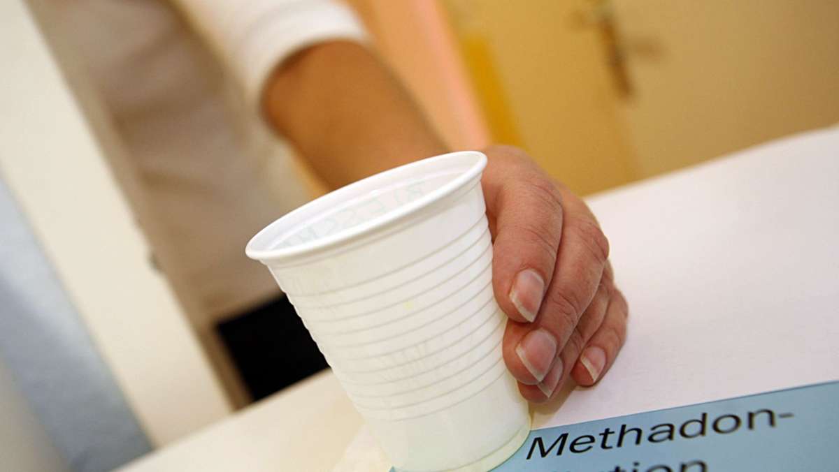 Methadon statt Heroin: Normales Leben für Suchtpatienten