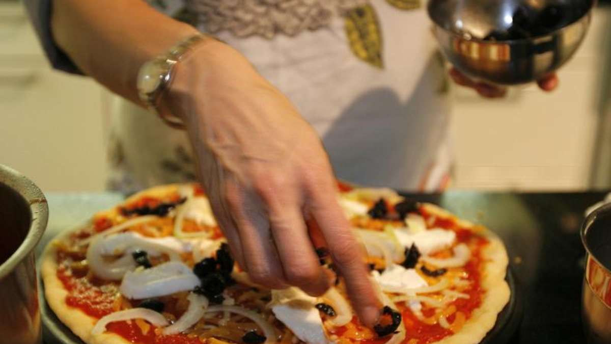 Naila: Verbrannte Pizza löst Feuerwehreinsatz aus