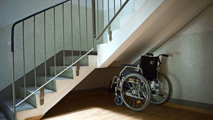 Münchberg: Rollstuhl-Dieb greift Polizeibeamte an