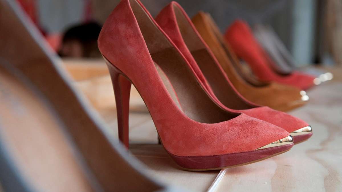 Länderspiegel: Das vorläufige Ende der High Heels: Der flache Schuh ist im Trend